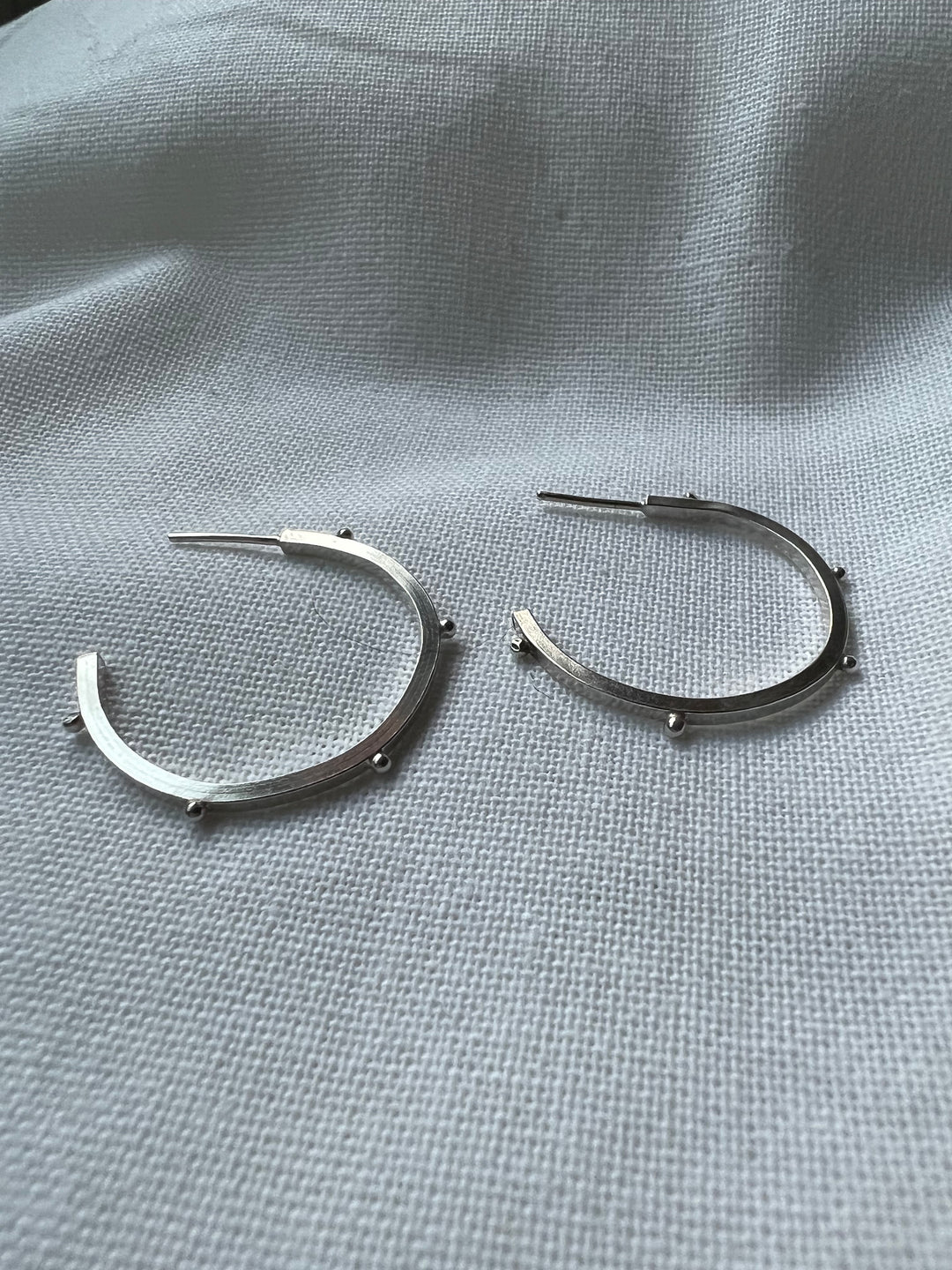Silver Naut Hoops