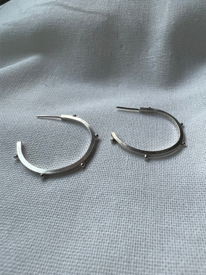 Silver Naut Hoops