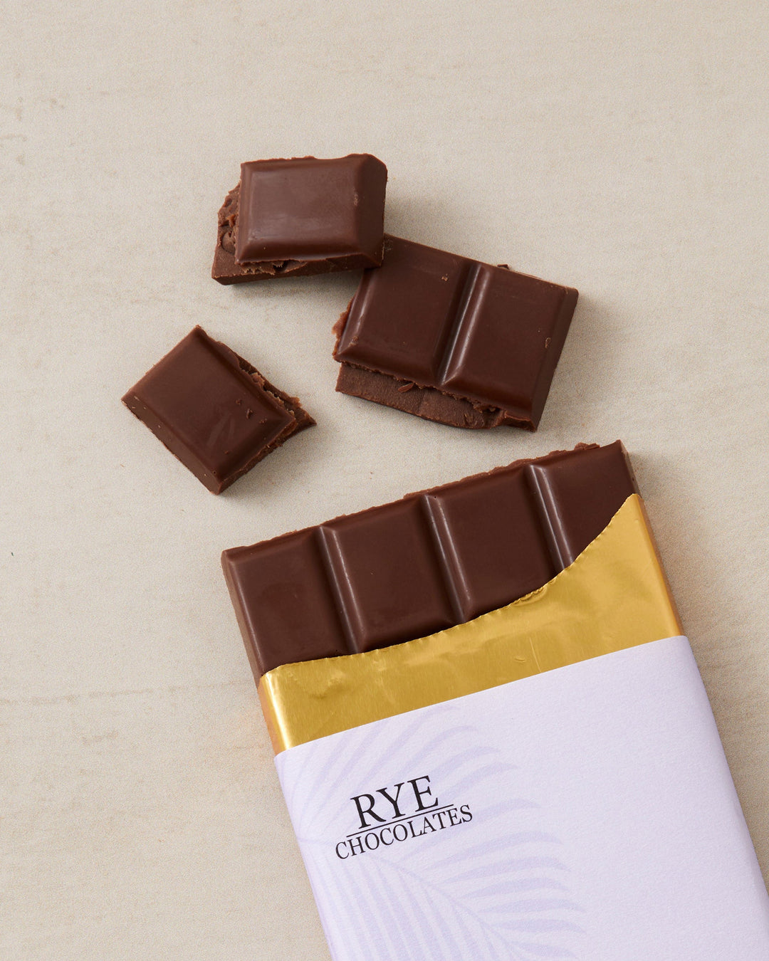 Gin & Tonic Milk Chocolate Bar - 45% Cameroonian